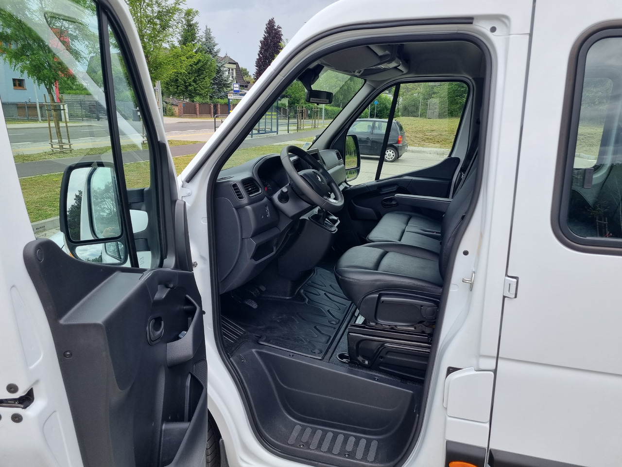 Utilitaire plateau RENAULT Master: photos 14 Utilitaire plateau RENAULT Master: photos 14