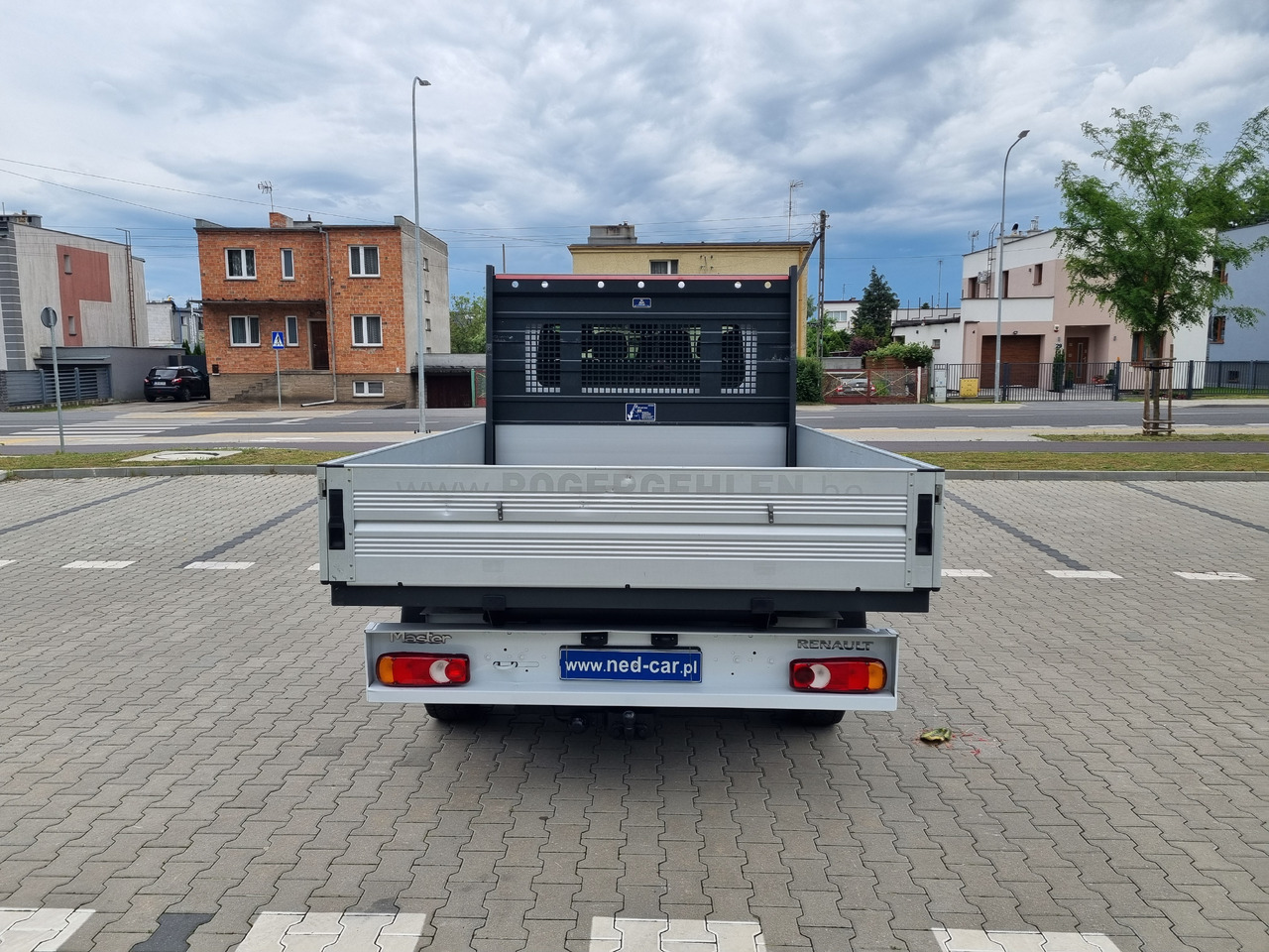 Utilitaire plateau RENAULT Master: photos 6 Utilitaire plateau RENAULT Master: photos 6
