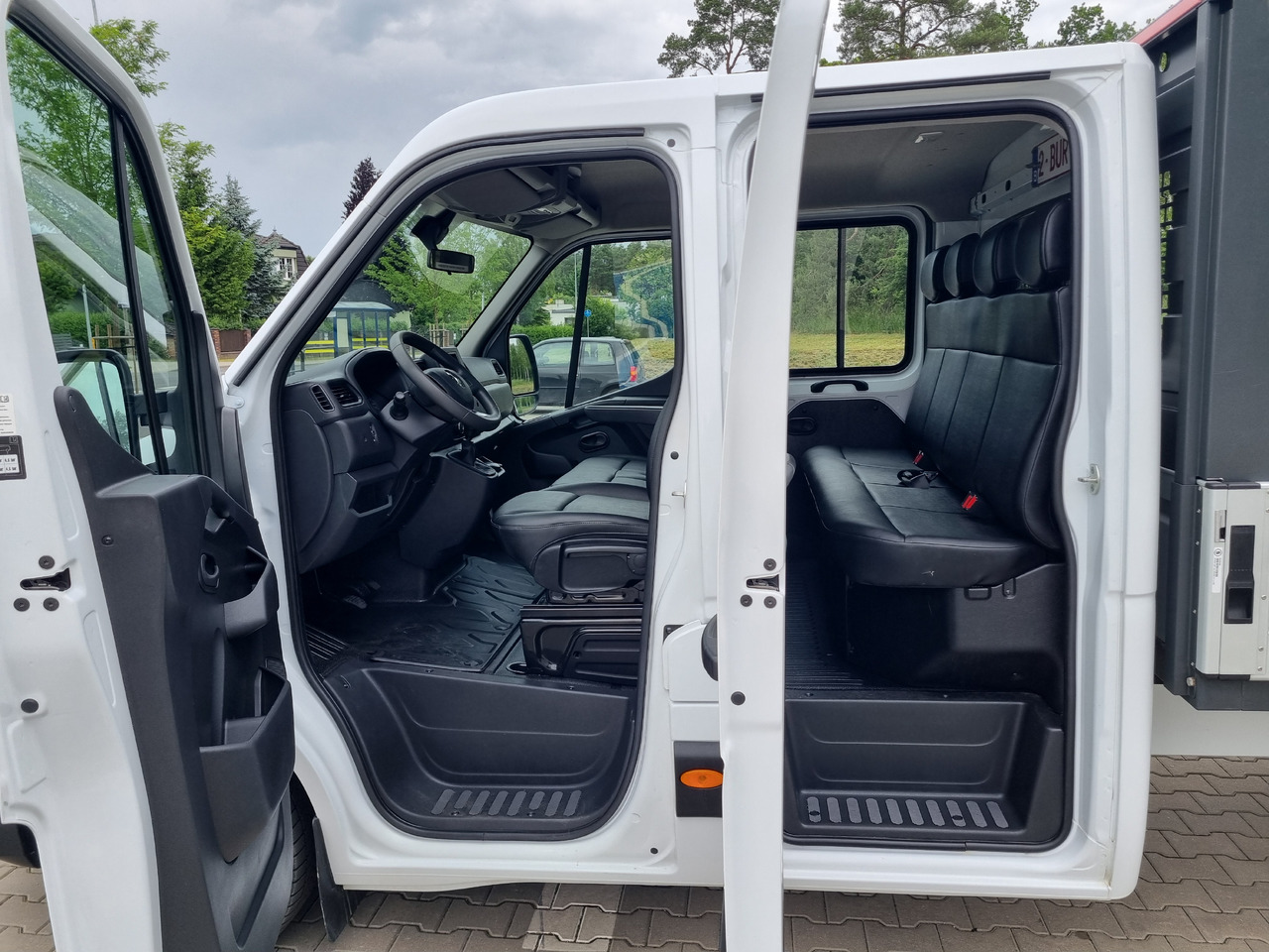 Utilitaire plateau RENAULT Master: photos 17 Utilitaire plateau RENAULT Master: photos 17