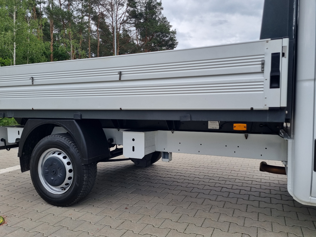 Utilitaire plateau RENAULT Master: photos 26 Utilitaire plateau RENAULT Master: photos 26