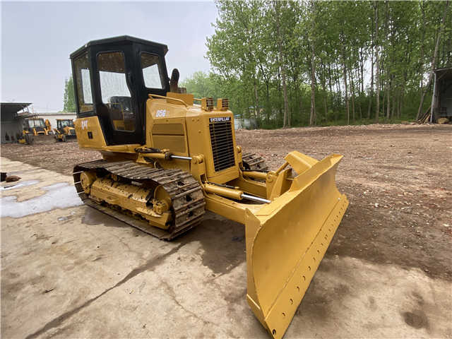 Caterpillar Used D5 Bulldozer , CAT D5g D5h D5k with Ripper , CAT D4h D5h D6h D7h - Bulldozer: photos 2 Caterpillar Used D5 Bulldozer , CAT D5g D5h D5k with Ripper , CAT D4h D5h D6h D7h - Bulldozer: photos 2