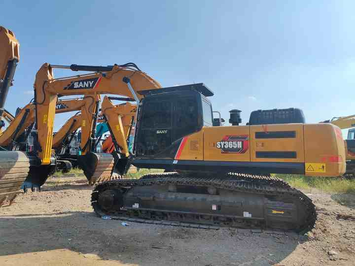 Second-hand SANY 365H Excavator in Excellent Condition Is Sold at a Low Price. 36-ton Used Hydraulic Excavator Is in Stock. - Pelle sur chenille: photos 3 Second-hand SANY 365H Excavator in Excellent Condition Is Sold at a Low Price. 36-ton Used Hydraulic Excavator Is in Stock. - Pelle sur chenille: photos 3