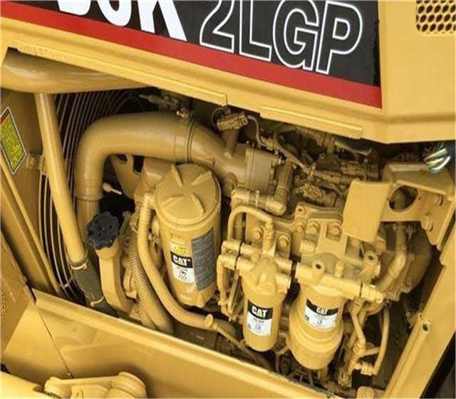 Used Cat D5k D5g D5 D5m D5h Crawler Bulldozer , CAT Bulldozer with Ripper , Original Cat Bulldozers - Bulldozer: photos 4 Used Cat D5k D5g D5 D5m D5h Crawler Bulldozer , CAT Bulldozer with Ripper , Original Cat Bulldozers - Bulldozer: photos 4