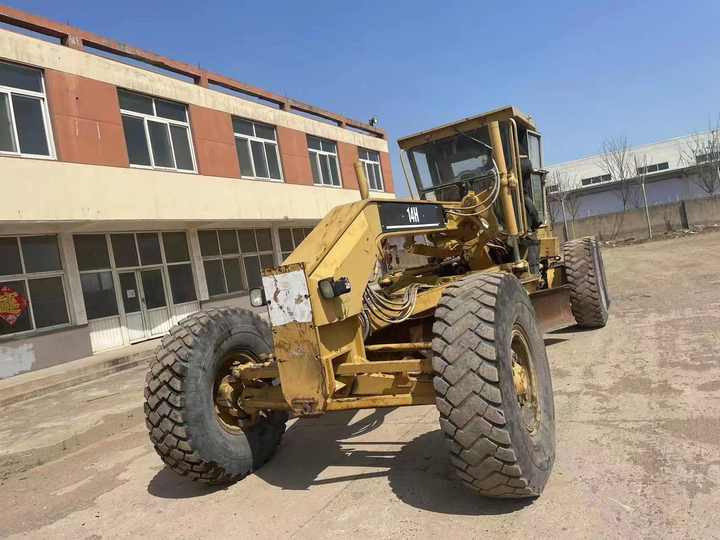 Used Caterpillar 14h Motor Grader Cat14H Very Good Quality Motor Grader Cat 14H Grader Price No Reviews yet - Niveleuse: photos 5 Used Caterpillar 14h Motor Grader Cat14H Very Good Quality Motor Grader Cat 14H Grader Price No Reviews yet - Niveleuse: photos 5