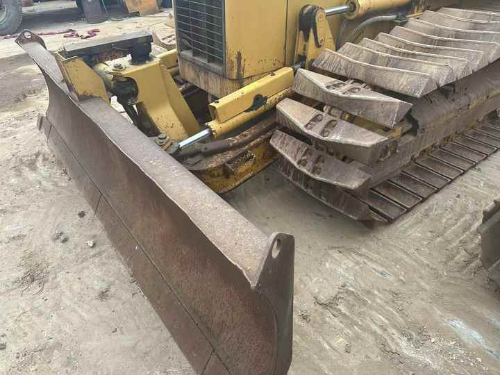 Used Caterpillar CAT D3G Land Road Motor Bulldozer CAT Used Grader Cheap Price for Sale - Bulldozer: photos 5 Used Caterpillar CAT D3G Land Road Motor Bulldozer CAT Used Grader Cheap Price for Sale - Bulldozer: photos 5
