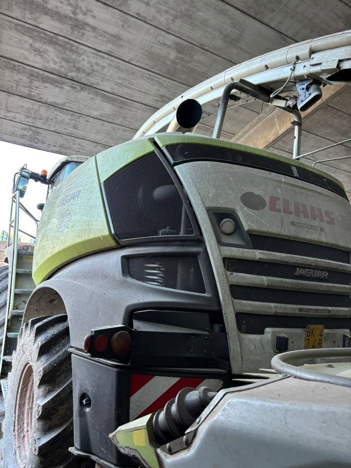 Claas Jaguar 970 - Ensileuse: photos 5 Claas Jaguar 970 - Ensileuse: photos 5