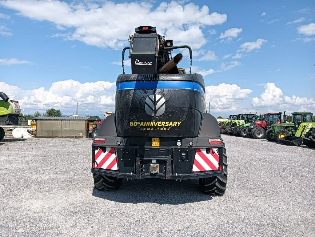 New Holland FR 650  — crédit-bail New Holland FR 650: photos 6