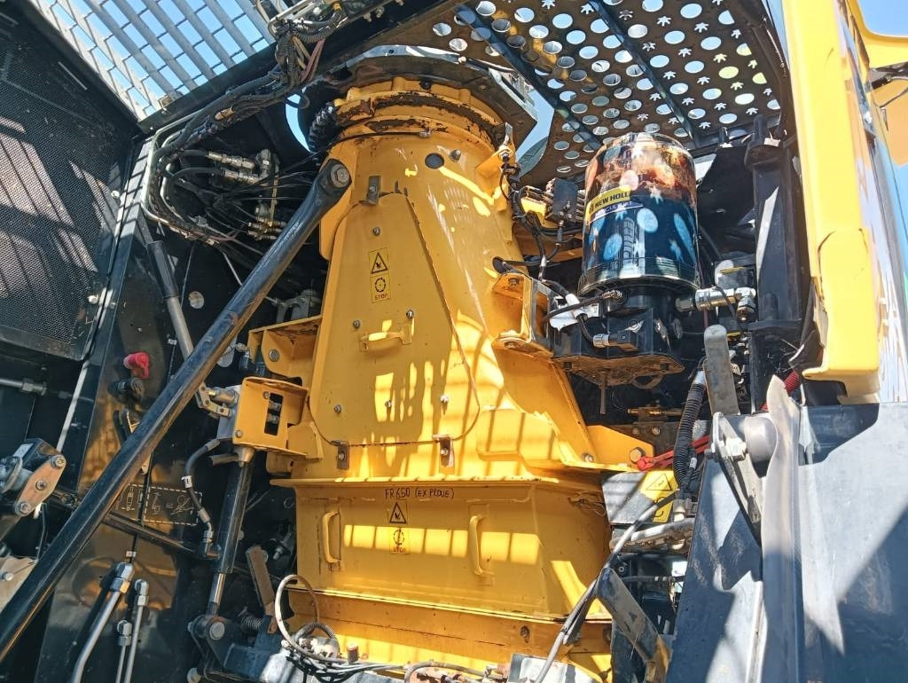 New Holland FR 650  — crédit-bail New Holland FR 650: photos 21