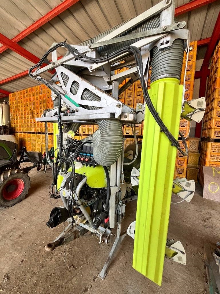 VMA MULTI ROW - Pulvérisateur traîné: photos 4 VMA MULTI ROW - Pulvérisateur traîné: photos 4