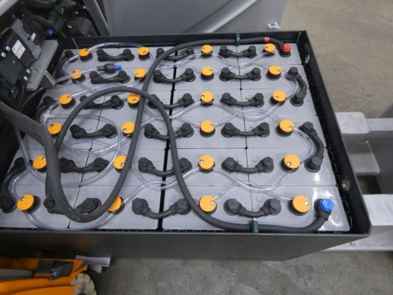 Still RX-20P RX20-20P - Chariot élévateur électrique: photos 4 Still RX-20P RX20-20P - Chariot élévateur électrique: photos 4