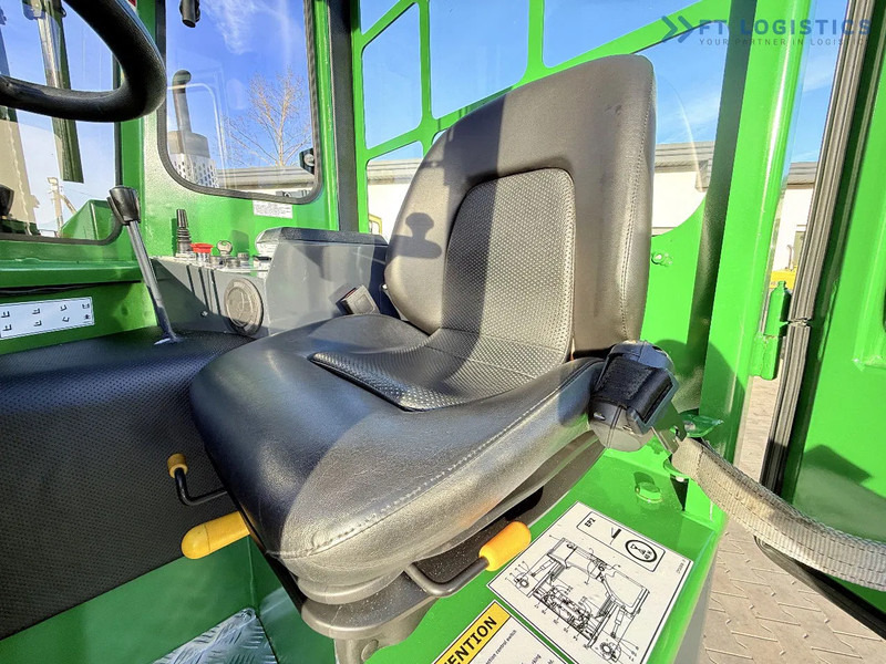 Chariot multidirectionnel Combilift C4000 / GAS / TRIPLEX - 6900MM / FREE-LIFT / FULL CABIN C4000 / GAS / TRIPLEX - 6900MM / FREE-LIFT / FULL CABIN: photos 13