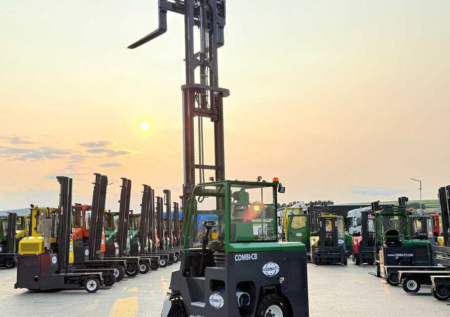 Chariot multidirectionnel Combilift C4000CB / TRIPLEX - 5200MM / LPG / FREE LIFT / FORK POSITIONER / FORK SIDESHIFT / HEIGHT 2450MM / LIKE NEW: photos 36