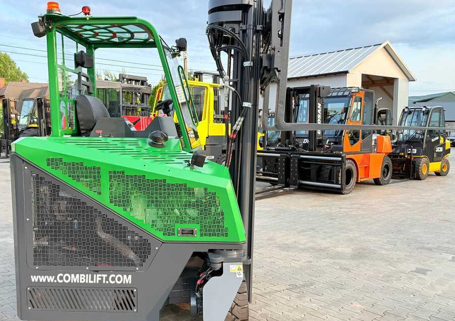 Chariot multidirectionnel Combilift C4000CB / TRIPLEX - 5200MM / LPG / FREE LIFT / FORK POSITIONER / FORK SIDESHIFT / HEIGHT 2450MM / LIKE NEW: photos 22