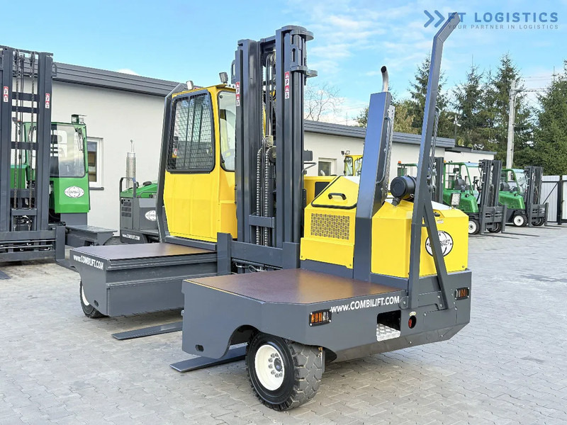 Combilift C5000SR / DIESEL / TRIPLEX MAST – 6100 MM / FORK POSITIONER / FULL CABIN C5000SR / DIESEL / TRIPLEX MAST – 6100 MM / FORK POSITI - Chariot multidirectionnel: photos 3 Combilift C5000SR / DIESEL / TRIPLEX MAST – 6100 MM / FORK POSITIONER / FULL CABIN C5000SR / DIESEL / TRIPLEX MAST – 6100 MM / FORK POSITI - Chariot multidirectionnel: photos 3