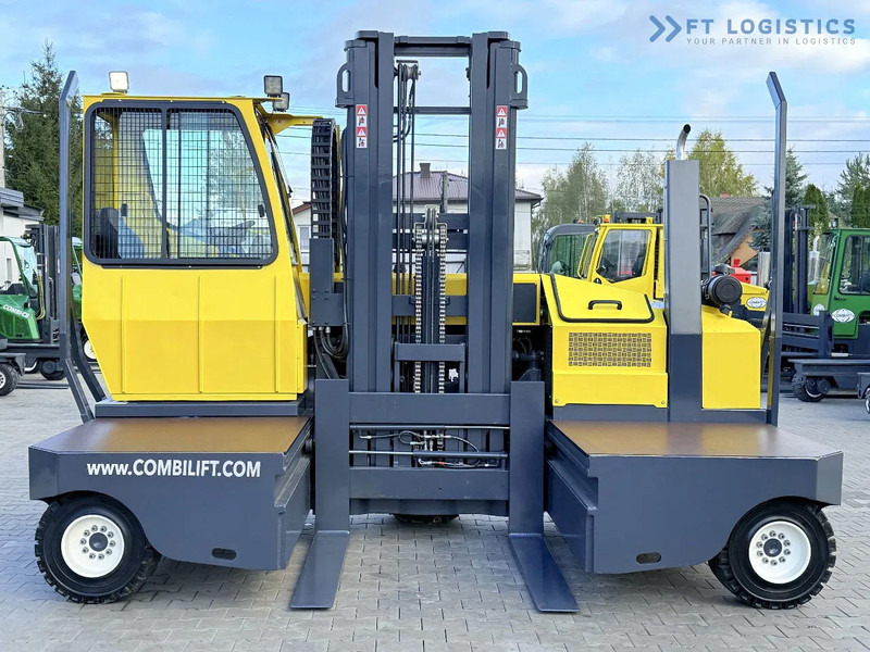 Combilift C5000SR / DIESEL / TRIPLEX MAST – 6100 MM / FORK POSITIONER / FULL CABIN C5000SR / DIESEL / TRIPLEX MAST – 6100 MM / FORK POSITI - Chariot multidirectionnel: photos 5 Combilift C5000SR / DIESEL / TRIPLEX MAST – 6100 MM / FORK POSITIONER / FULL CABIN C5000SR / DIESEL / TRIPLEX MAST – 6100 MM / FORK POSITI - Chariot multidirectionnel: photos 5