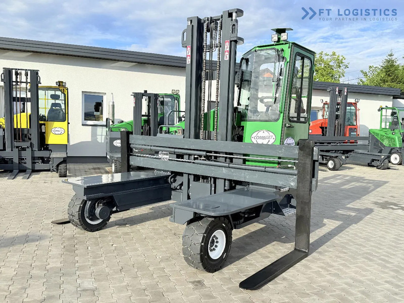 Combilift C5000XL / DIESEL / DUPLEX - 4000MM / WIDE FORK POSITIONER 3350MM / FULL HEATED CABIN / ONLY 6453H / CONDITION - LIKE NEW! C5000X - Chariot multidirectionnel: photos 2 Combilift C5000XL / DIESEL / DUPLEX - 4000MM / WIDE FORK POSITIONER 3350MM / FULL HEATED CABIN / ONLY 6453H / CONDITION - LIKE NEW! C5000X - Chariot multidirectionnel: photos 2
