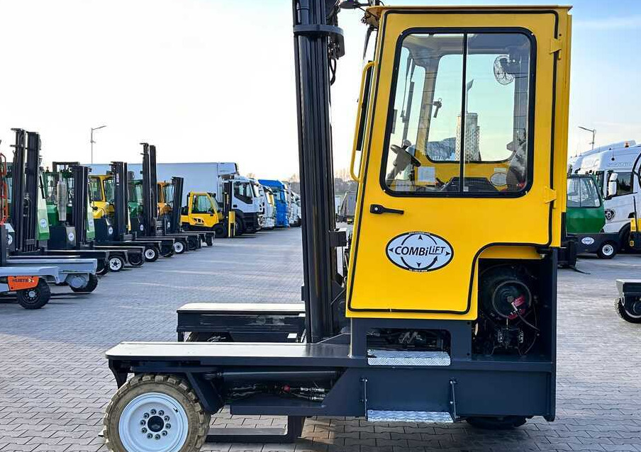 Combilift C5000XL / LPG / 2018 / DUPLEC5000XL / LPG / 2018 / DUPLEX / 4000MM / LIKE NEWX / 4000MM / LIKE NEW - Chariot multidirectionnel: photos 2 Combilift C5000XL / LPG / 2018 / DUPLEC5000XL / LPG / 2018 / DUPLEX / 4000MM / LIKE NEWX / 4000MM / LIKE NEW - Chariot multidirectionnel: photos 2