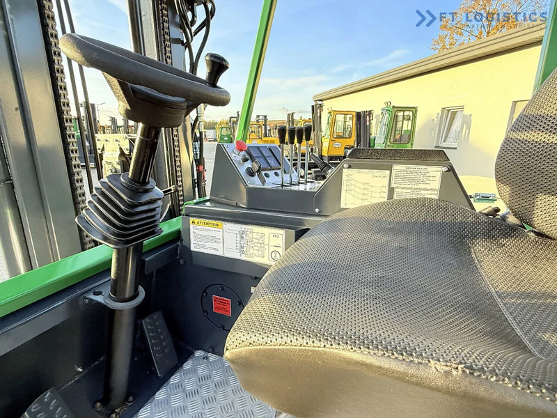 Combilift CB4000 / GAS / TRIPLEX 5200MM / FREE LIFT / FORK POSITIONER / SIDE SHIFT / EXCELLENT CONDITION / Wide range of four-way and side — crédit-bail Combilift CB4000 / GAS / TRIPLEX 5200MM / FREE LIFT / FORK POSITIONER / SIDE SHIFT / EXCELLENT CONDITION / Wide range of four-way and side: photos 14 Combilift CB4000 / GAS / TRIPLEX 5200MM / FREE LIFT / FORK POSITIONER / SIDE SHIFT / EXCELLENT CONDITION / Wide range of four-way and side — crédit-bail Combilift CB4000 / GAS / TRIPLEX 5200MM / FREE LIFT / FORK POSITIONER / SIDE SHIFT / EXCELLENT CONDITION / Wide range of four-way and side: photos 14