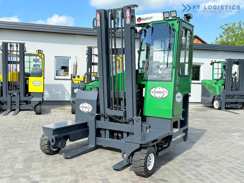 Combilift COMBILIFT C3500 – DUPLEX 4100mm – Year 2016 – 6779 hours – GAS – EXTENDABLE FORKS 800 / 1100MM – CABIN – HEATING + AIR CONDITION - Chariot multidirectionnel: photos 1 Combilift COMBILIFT C3500 – DUPLEX 4100mm – Year 2016 – 6779 hours – GAS – EXTENDABLE FORKS 800 / 1100MM – CABIN – HEATING + AIR CONDITION - Chariot multidirectionnel: photos 1