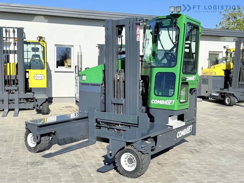 Combilift Combilift FOUR-WAY MULTIDIRECTIONAL FORKLIFT C4500 / DIESEL / TRIPLEX 4900MM / ONLY 4854 HOURS / FORK POSITIONER / FULL CABIN – - Chariot multidirectionnel: photos 1 Combilift Combilift FOUR-WAY MULTIDIRECTIONAL FORKLIFT C4500 / DIESEL / TRIPLEX 4900MM / ONLY 4854 HOURS / FORK POSITIONER / FULL CABIN – - Chariot multidirectionnel: photos 1