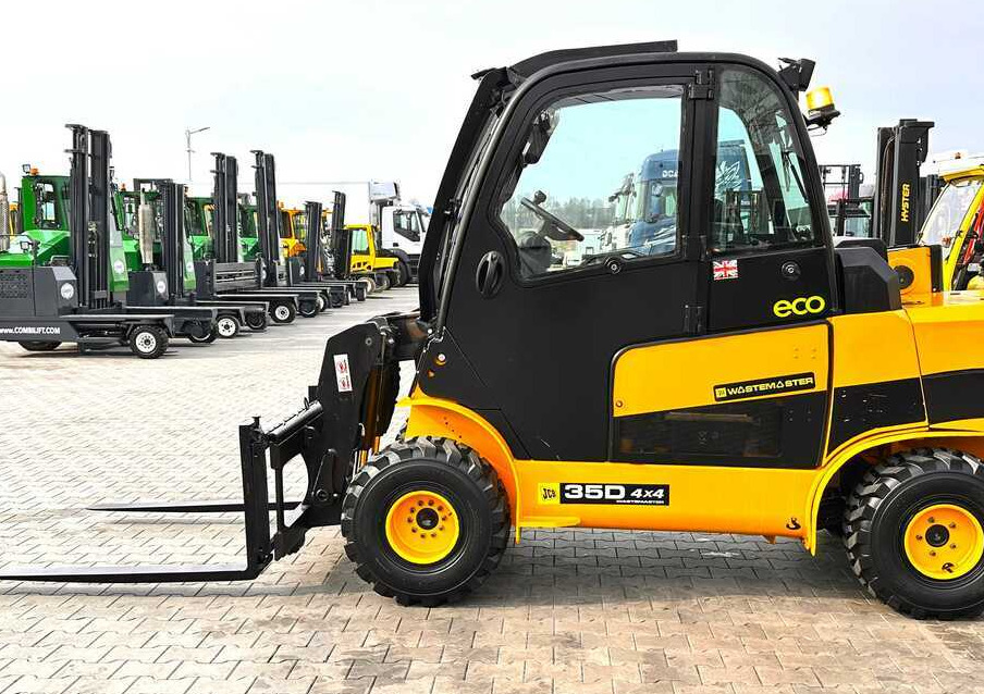 JCB TLT35D / 4X4 / DIESEL / 4100MM / CABIN / LIKE NEW - Chariot télescopique: photos 3 JCB TLT35D / 4X4 / DIESEL / 4100MM / CABIN / LIKE NEW - Chariot télescopique: photos 3