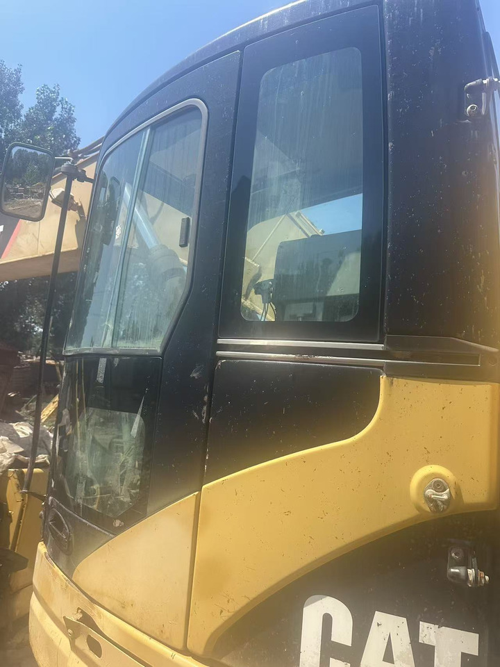 CATERPILLAR 314C - Cabine pour Pelle: photos 2 CATERPILLAR 314C - Cabine pour Pelle: photos 2