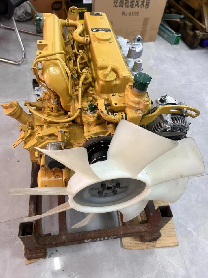 CATERPILLAR C2.4 - Moteur pour Pelle: photos 4 CATERPILLAR C2.4 - Moteur pour Pelle: photos 4