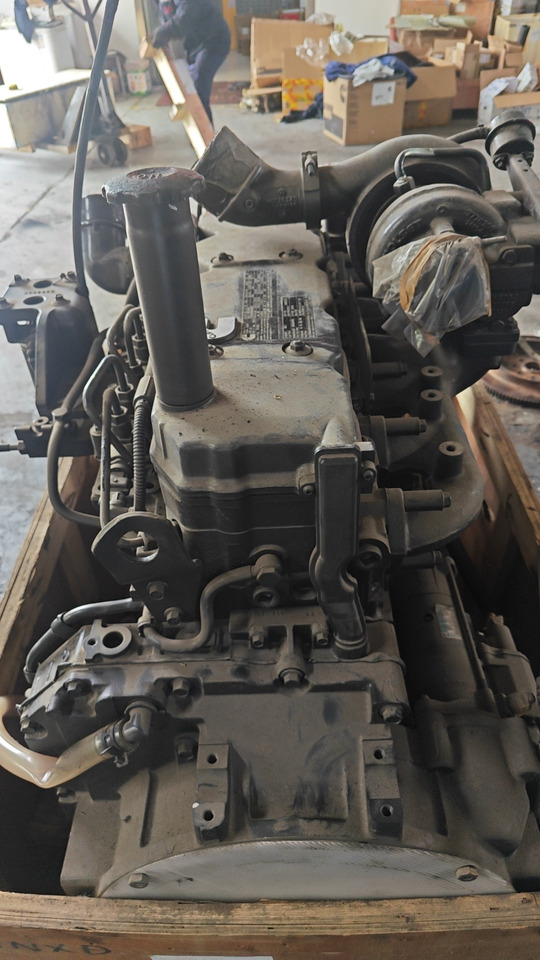 CATERPILLAR QSB6.7 - Moteur pour Pelle: photos 2 CATERPILLAR QSB6.7 - Moteur pour Pelle: photos 2