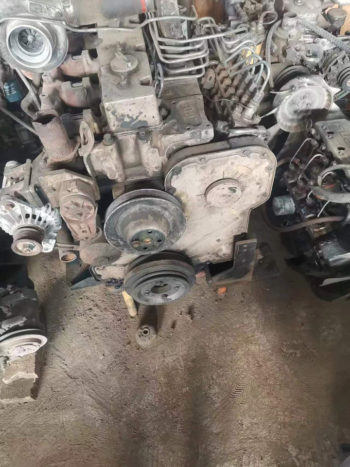 CUMMINS 6C8.3 - Moteur pour Pelle: photos 5 CUMMINS 6C8.3 - Moteur pour Pelle: photos 5