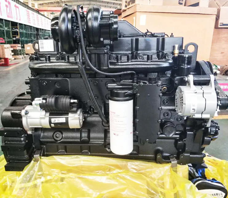 CUMMINS 6CTA8.3 - Moteur pour Pelle: photos 2 CUMMINS 6CTA8.3 - Moteur pour Pelle: photos 2