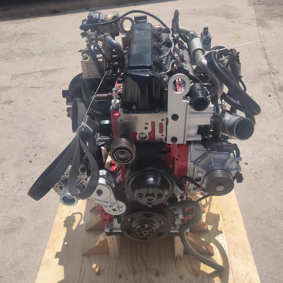 CUMMINS ISF3.8 - Moteur pour Pelle: photos 1 CUMMINS ISF3.8 - Moteur pour Pelle: photos 1