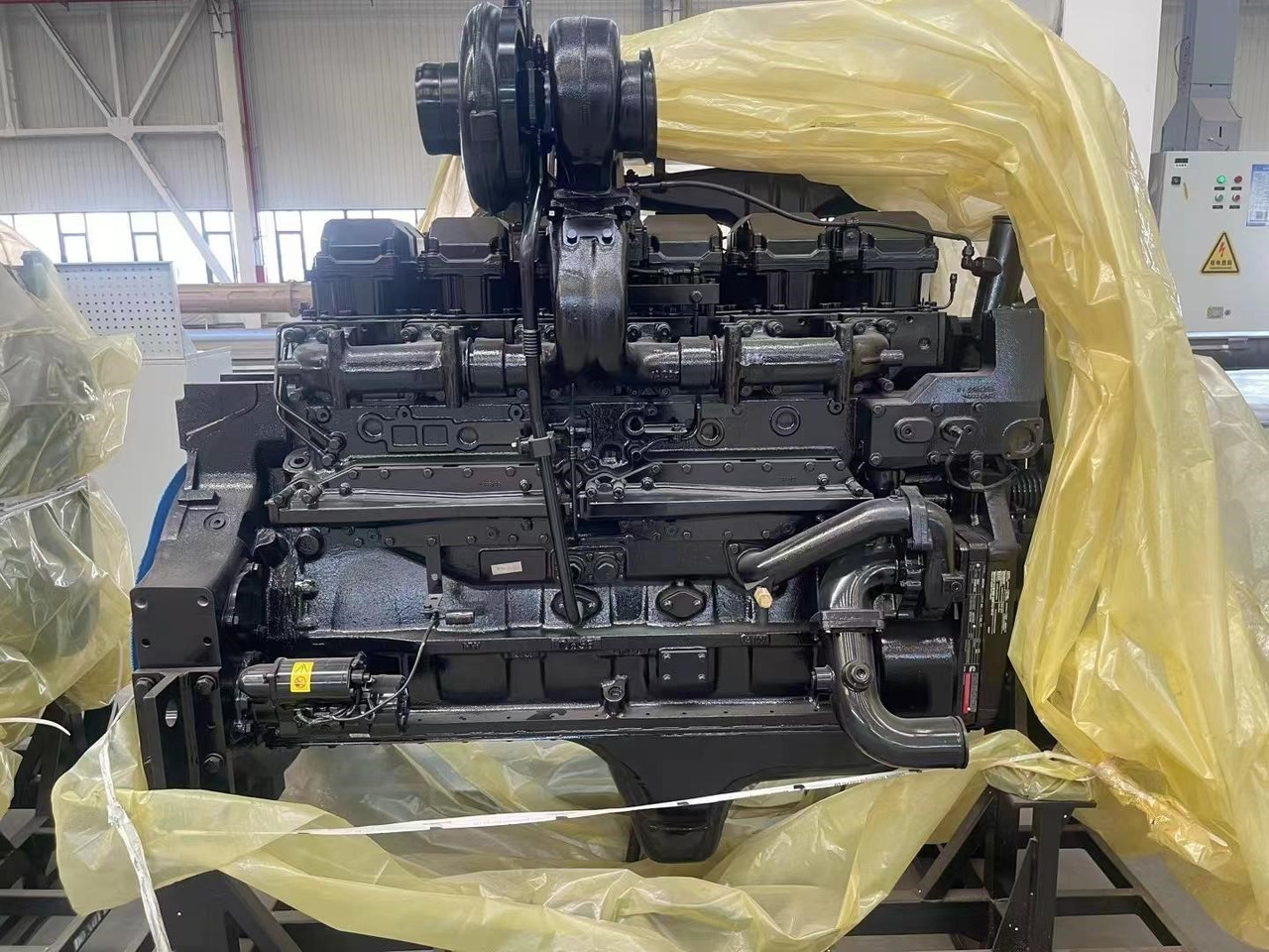 CUMMINS QSK23C - Moteur pour Pelle: photos 2 CUMMINS QSK23C - Moteur pour Pelle: photos 2