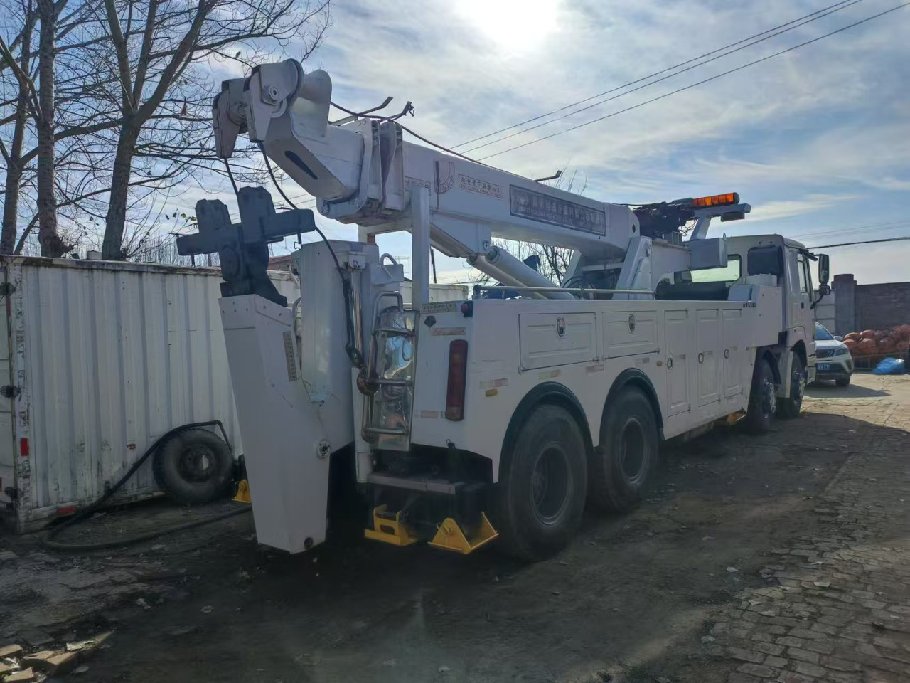 SINOTRUK wrecker - Camion: photos 3 SINOTRUK wrecker - Camion: photos 3