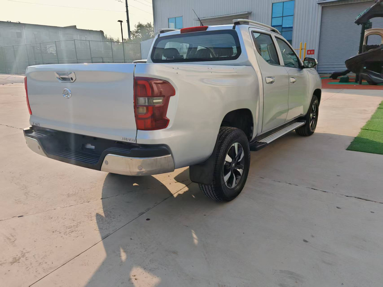 Changan  - Pick-up, Utilitaire double cabine: photos 4 Changan  - Pick-up, Utilitaire double cabine: photos 4