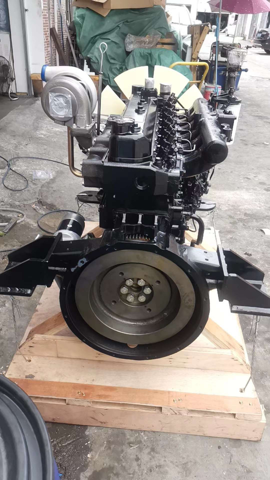 DOOSAN DB58TIS - Moteur pour Pelle: photos 3 DOOSAN DB58TIS - Moteur pour Pelle: photos 3