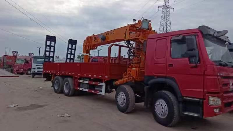 HOWO XCMG HOWO 375 chassis ,XCMG QY16D - Camion grue: photos 2 HOWO XCMG HOWO 375 chassis ,XCMG QY16D - Camion grue: photos 2