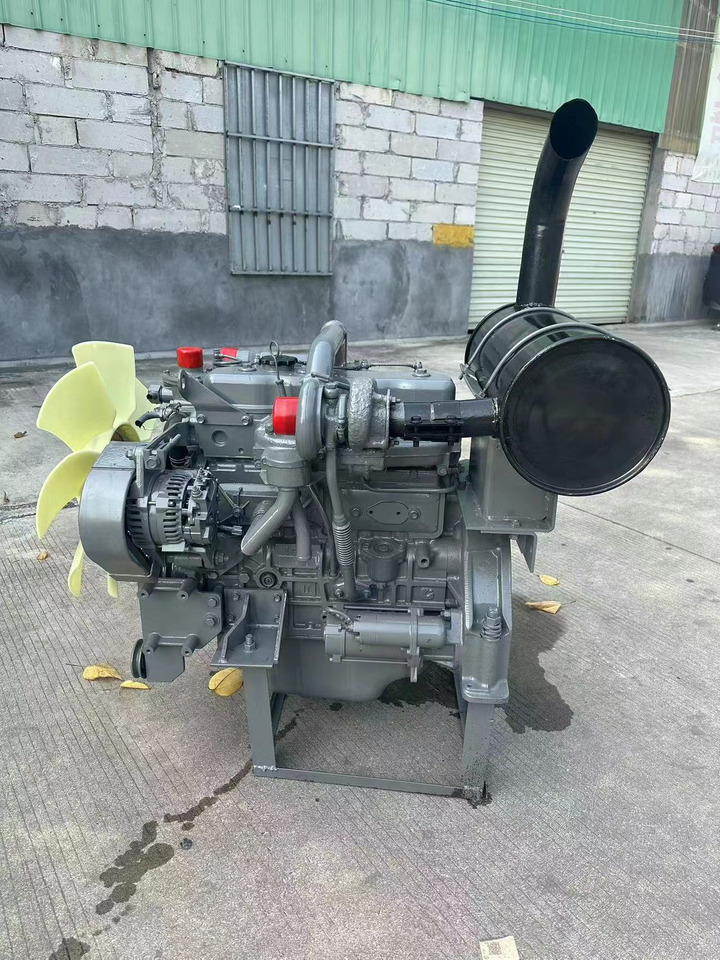 ISUZU 4BG1 - Moteur pour Pelle: photos 2 ISUZU 4BG1 - Moteur pour Pelle: photos 2