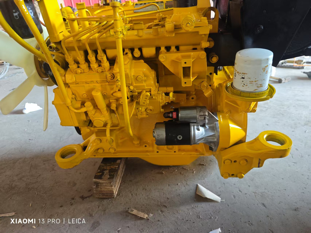 KOMATSU 4D95LE - Moteur pour Pelle: photos 2 KOMATSU 4D95LE - Moteur pour Pelle: photos 2