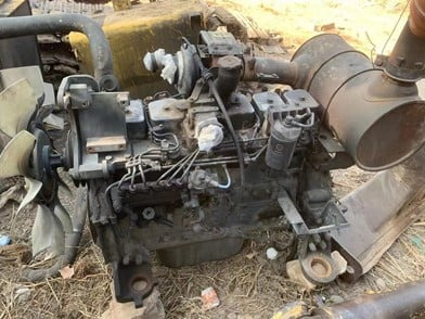 KOMATSU 6D102E - Moteur pour Pelle: photos 1 KOMATSU 6D102E - Moteur pour Pelle: photos 1