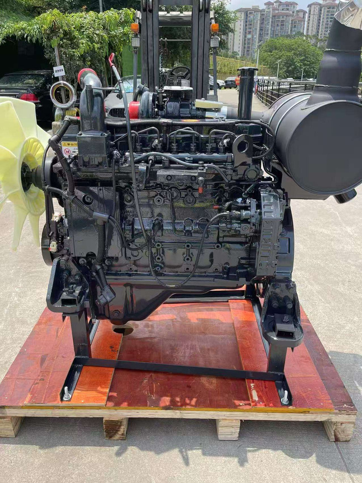 KOMATSU 6D107E-1 - Moteur pour Pelle: photos 5 KOMATSU 6D107E-1 - Moteur pour Pelle: photos 5