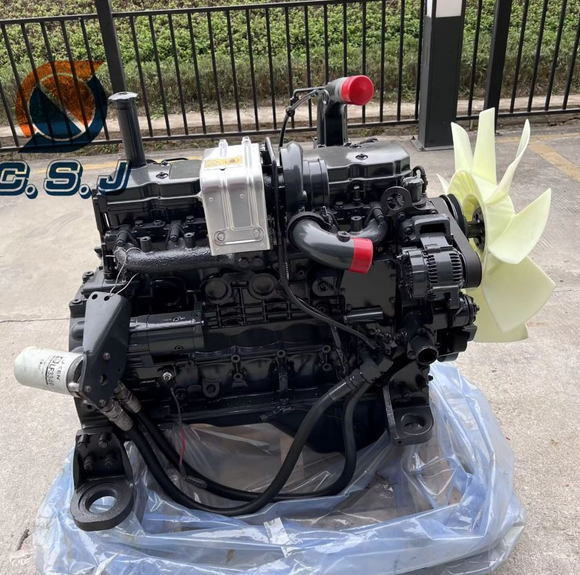 KOMATSU 6D95 - Moteur pour Pelle: photos 1 KOMATSU 6D95 - Moteur pour Pelle: photos 1