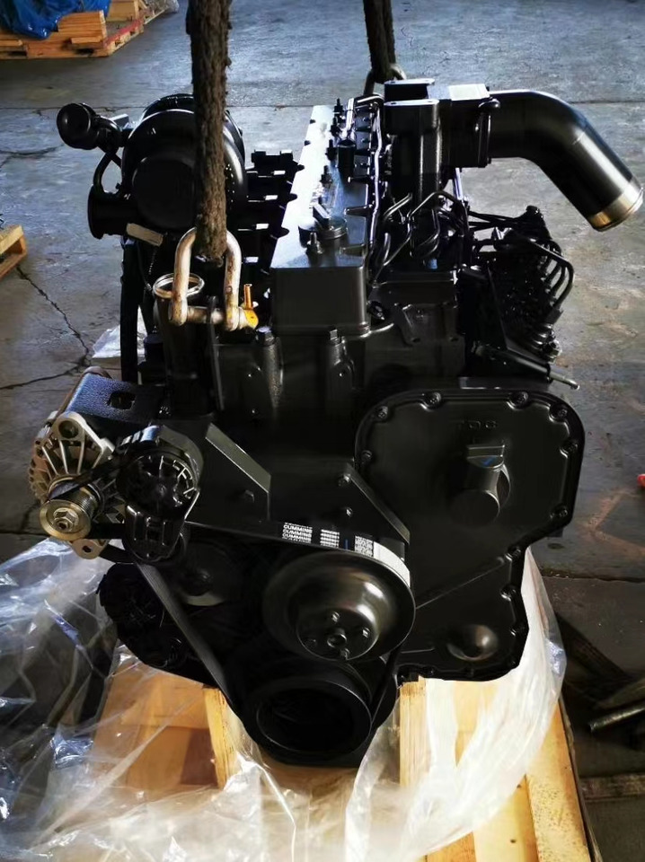 KOMATSU SAA6D114E - Moteur pour Pelle: photos 3 KOMATSU SAA6D114E - Moteur pour Pelle: photos 3