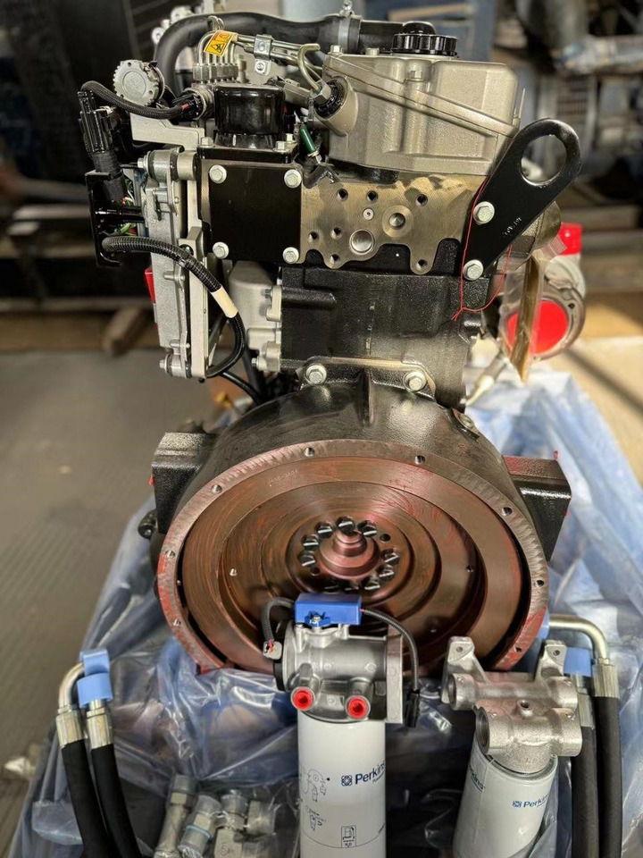 PERKINS 1104D-44TA - Moteur pour Pelle: photos 5 PERKINS 1104D-44TA - Moteur pour Pelle: photos 5
