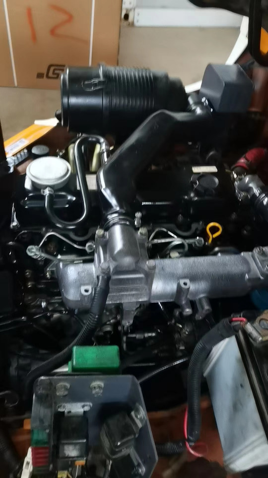 TCM 3 tons 2 stages - Chariot élévateur diesel: photos 5 TCM 3 tons 2 stages - Chariot élévateur diesel: photos 5