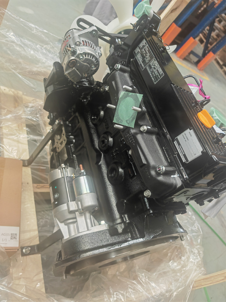 YANMAR 4TNE94 - Moteur pour Mini pelle: photos 3 YANMAR 4TNE94 - Moteur pour Mini pelle: photos 3