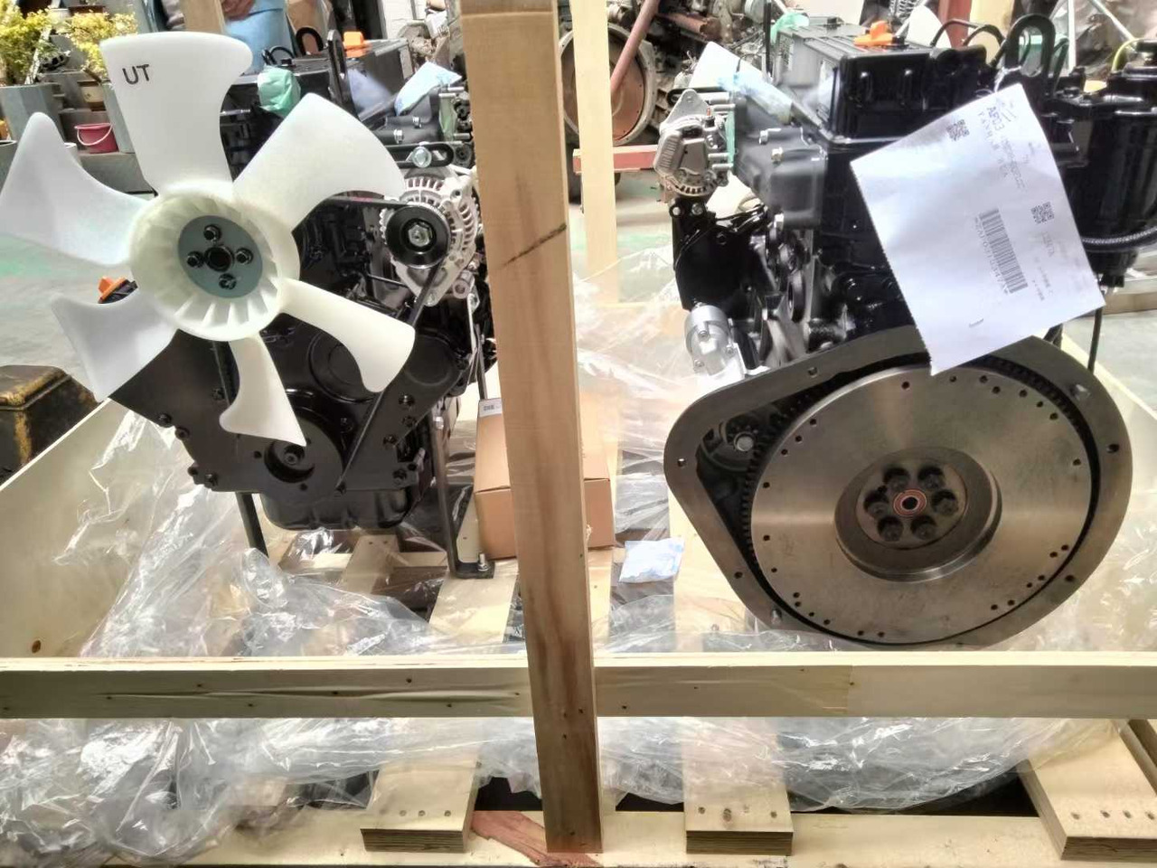 YANMAR 4TNE98 - Moteur pour Chariot élévateur: photos 5 YANMAR 4TNE98 - Moteur pour Chariot élévateur: photos 5