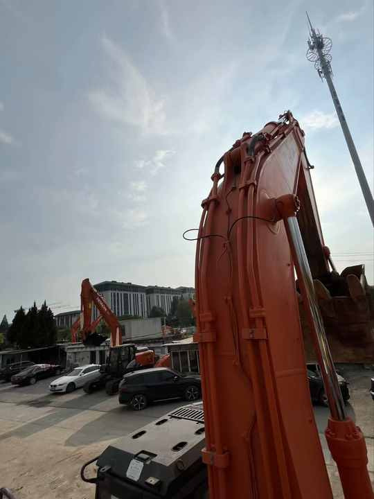 100% Original Japanese Made Used Hitachi ZX470-5G Excavator in Heavy Equipment ZX470-5G Used Excavator with Cheap Price on Sale - Pelle sur chenille: photos 4 100% Original Japanese Made Used Hitachi ZX470-5G Excavator in Heavy Equipment ZX470-5G Used Excavator with Cheap Price on Sale - Pelle sur chenille: photos 4