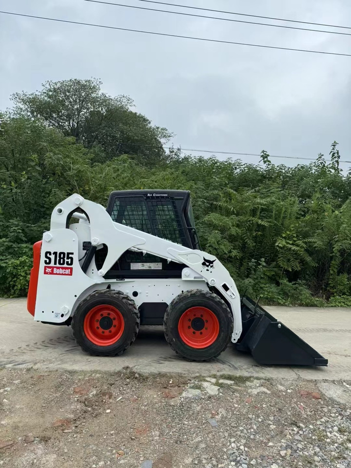 BOBCAT High Quality BOBCAT-S185 Skid Steer Loader in Good Condition - Engins de chantier: photos 2 BOBCAT High Quality BOBCAT-S185 Skid Steer Loader in Good Condition - Engins de chantier: photos 2