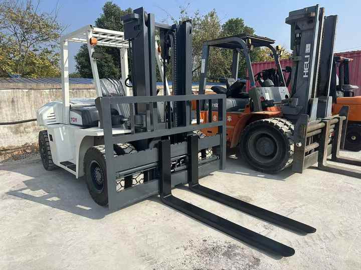 High Quality TCM 7 Ton with Hydraulic Distance Adjustment Used Forklift in Stock Used tcm Forklift 7 Ton Used tcm Fd70 Forklift - Chariot élévateur: photos 3 High Quality TCM 7 Ton with Hydraulic Distance Adjustment Used Forklift in Stock Used tcm Forklift 7 Ton Used tcm Fd70 Forklift - Chariot élévateur: photos 3