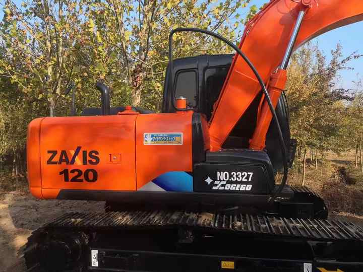 Japan Original Hitachi ZX120 Crawler Excavator Perfect for Various Projects Available Used Excavators for Sale - Pelle sur chenille: photos 5 Japan Original Hitachi ZX120 Crawler Excavator Perfect for Various Projects Available Used Excavators for Sale - Pelle sur chenille: photos 5